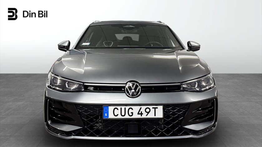 Bild 4 av Volkswagen Passat Variant eHybrid 1.5 TSI 272hk DSG R-Line / Pano & Drag