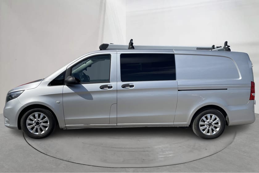Bild 2 av Mercedes-Benz Vito Mixto 116 CDI 3.0t W640 (163hk) Verkstadsinredning