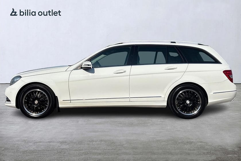 Bild 3 av Mercedes-Benz C 220 T CDI 4MATIC 7G Avantgarde 170hk Värmare Drag Navi