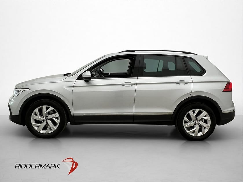 Bild 5 av Volkswagen Tiguan 150hk Värmare CarPlay Rattvärm Drag