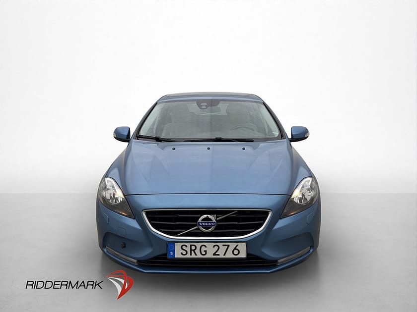 Bild 2 av Volvo V40 T3 Kinetic Värmare Sensorer Farthållare Helskinn