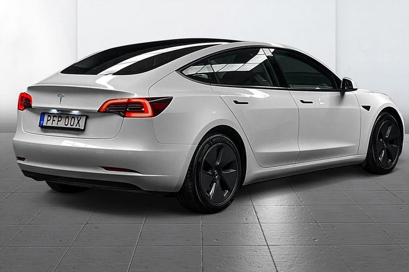 Bild 5 av Tesla Model 3 Long Range AWD Pano Läder AP MOMS 440hk