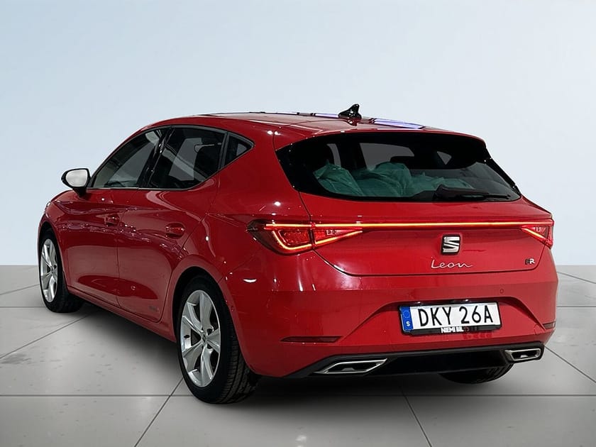 Bild 5 av SEAT Leon 1.0 eTSI FR Motorvärmare Psens Kamera GPS CarPlay SoV