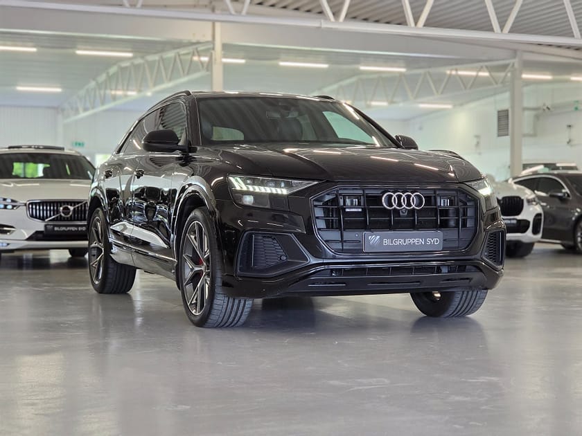 Bild 4 av Audi Q8 50 TDI quattro Quattro|S line|Panorama|B&O|Luftfjädring|Drag|