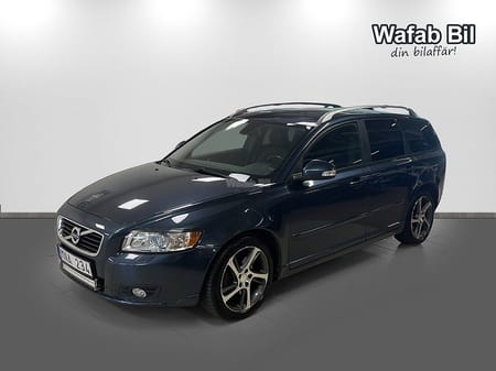 Volvo V50 D3 GEARTRONIC MOMENTUM