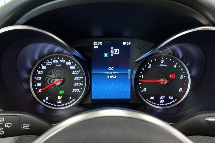 Bild 4 av Mercedes-Benz C 200 T d 9G-Tronic Avantgarde Navi Kamera Drag
