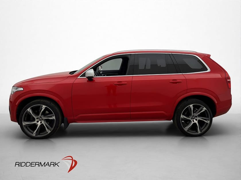 Bild 5 av Volvo XC90 7-seater T6 AWD R-Design 7-Sits Pano B&W Luft 360 HUD Drag