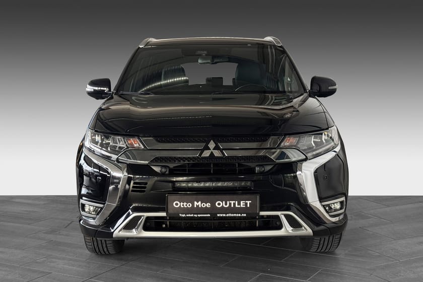Bilde 4 av Mitsubishi Outlander PHEV INSTYLE+ | KROK | 360°| SKINN | APP | LEDBAR