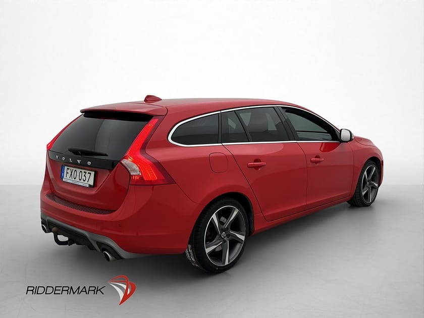 Bild 5 av Volvo V60 D4 R-Design H/K Drag Halvskinn Värmare Kamrem-Bytt