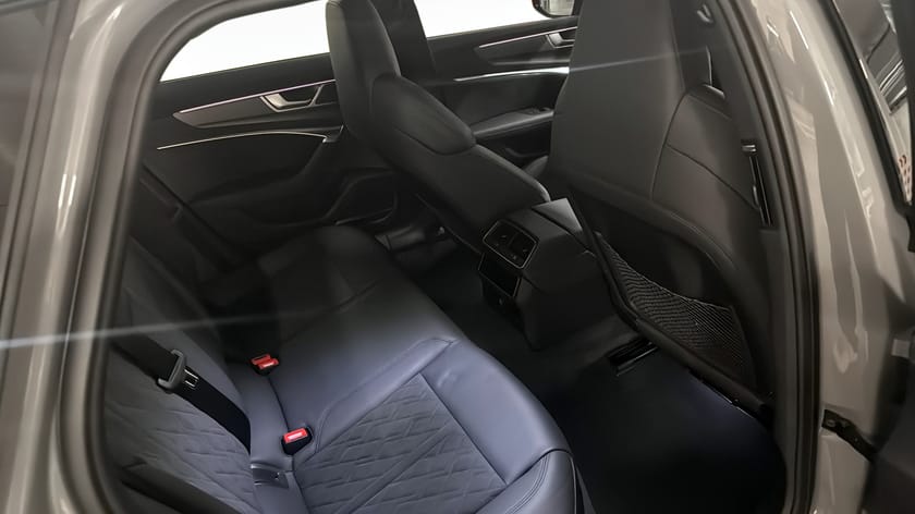 Bild 5 av Audi RS 6 Avant Performance 