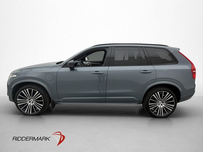 Bild 4 av Volvo XC90 7-seater Recharge T8 AWD R-Design VOC Pano B&W HuD 360°