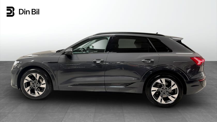 Bild 2 av Audi Q8 50 e-tron quattro 340HK