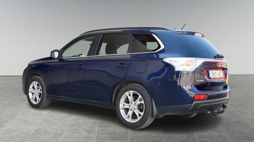 Bild 3 av Mitsubishi Outlander 2.2 150hk 4WD Business | 871 kr/mån | 7-Sits | Värmare