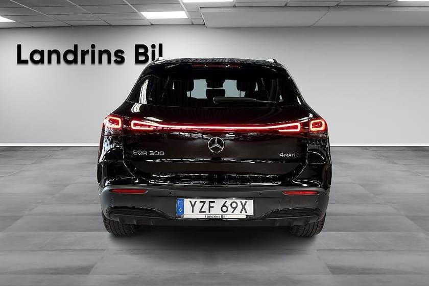 Bild 5 av Mercedes-Benz EQA 300 4MATIC AMG Line Premium / Nightpackage / MOMS