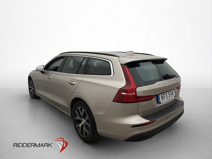 Bild 5 av Volvo V60 B4 197hk Core Backkamera CarPlay Värmare Navi