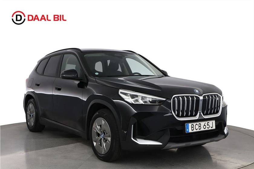 Bild 4 av BMW iX1 xDrive30 306HK 64,7kWh DRAG B-KAMERA VÄRMARE NAVIGATION