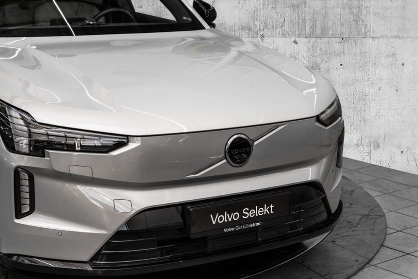 Bilde 2 av Volvo EX90 Twin Motor Performance Perf. Ultra Bowers&Wilkins Luftfjæring HUD