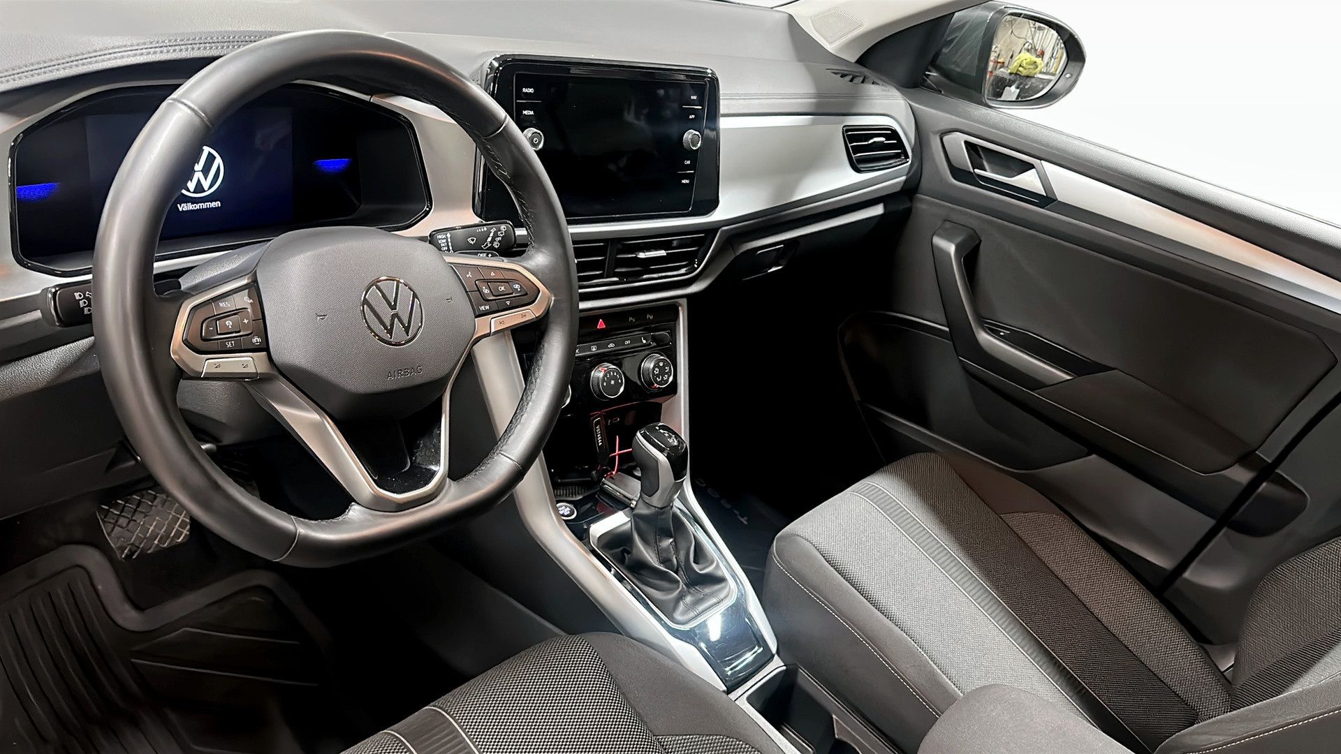 Volkswagen T-Roc 1.5 TSI ACT OPF 2026, bild 7/10