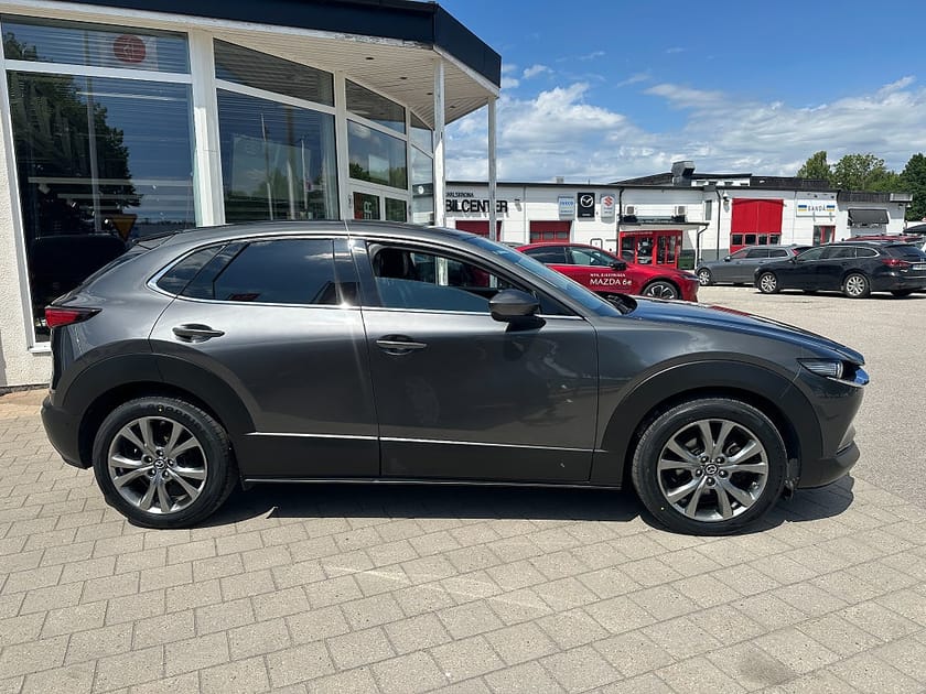 Bild 5 av Mazda CX-30 2.0 SKYACTIV-X 180 hk COSMO M Hybrid