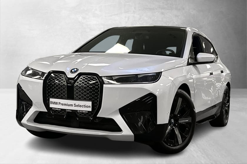 Bilde 5 av BMW iX xDrive50 50 Fully Charged, Sport, Sky lounge, Laser, 21'', Krok