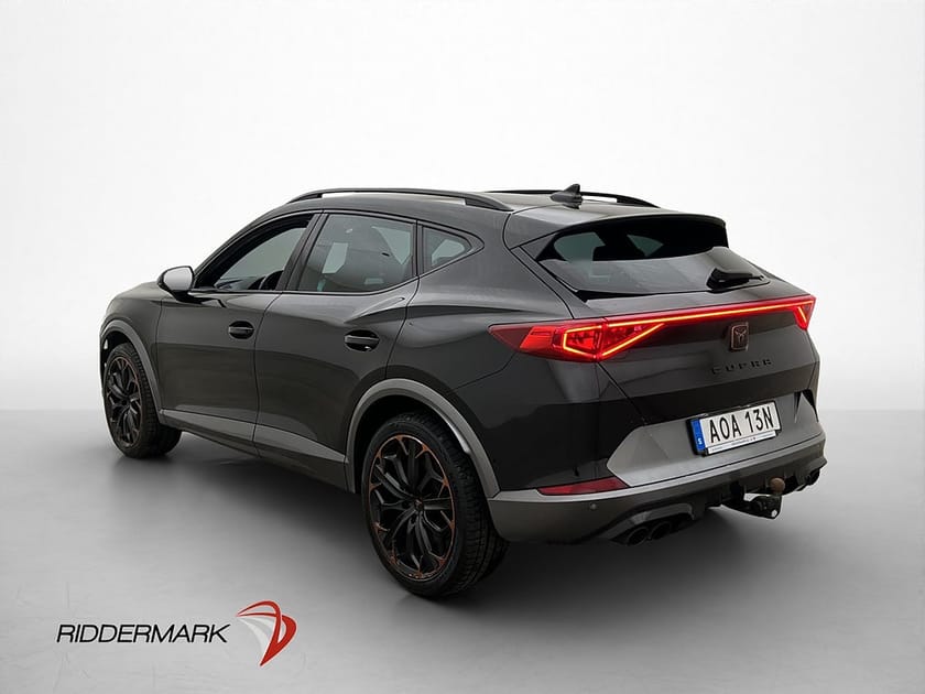 Bild 5 av CUPRA Formentor 2.0 TSI 310hk 4D Drag Cockpit Beats Kamera
