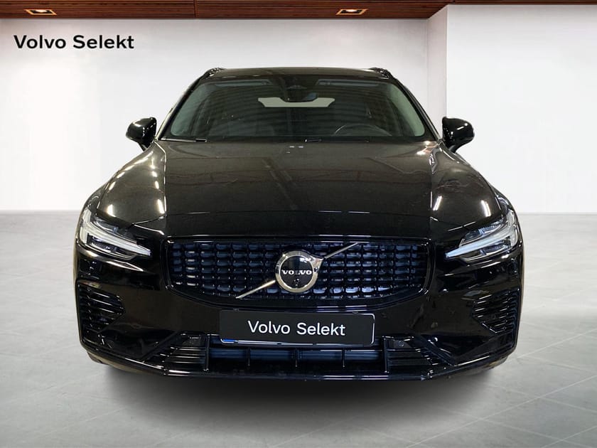 Bild 2 av Volvo V60 T6 Plus Dark Nordic Edition