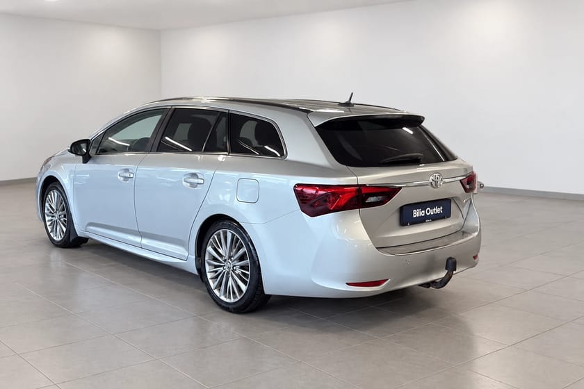 Bilde 2 av Toyota Avensis Stasjonsvogn
