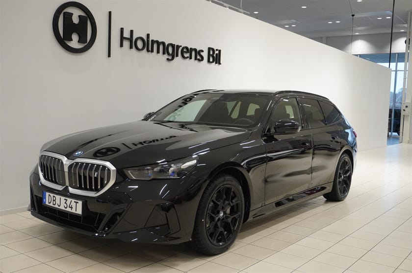 Bild 2 av BMW i5 xDrive40 Touring xDrive  M Sport Business Ed Drag DA Pro H K