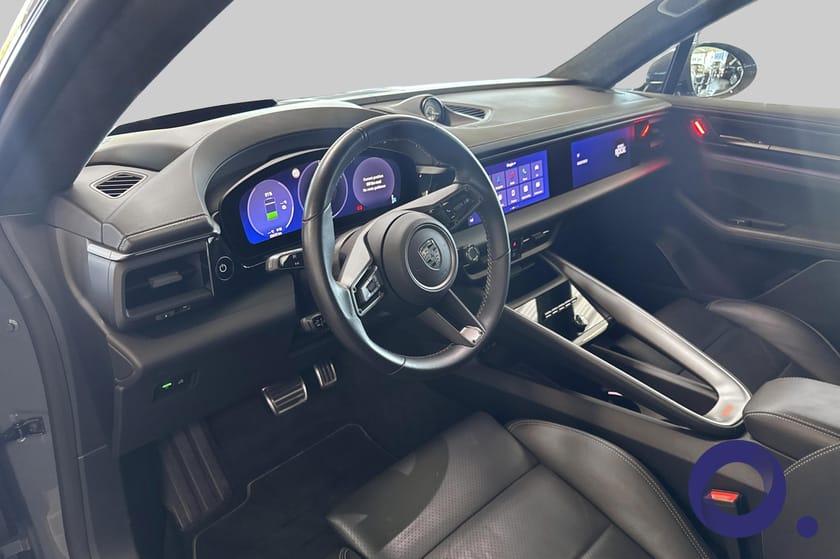 Bilde 5 av Porsche Macan Turbo Turbo|Luke|Burmester|18-veis|Carplay|Head-up|Qruise++