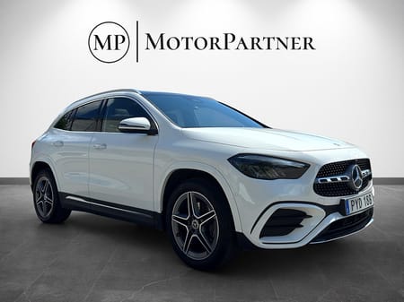 Mercedes-Benz GLA 250 e 8G-DCT AMG Line Panorama Kamera Navi MOMS