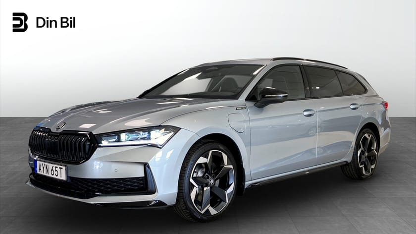 Bild 1 av Škoda Superb iV Kombi Sportline 1,5 TSI 204hk | Drag | 19" | Canton