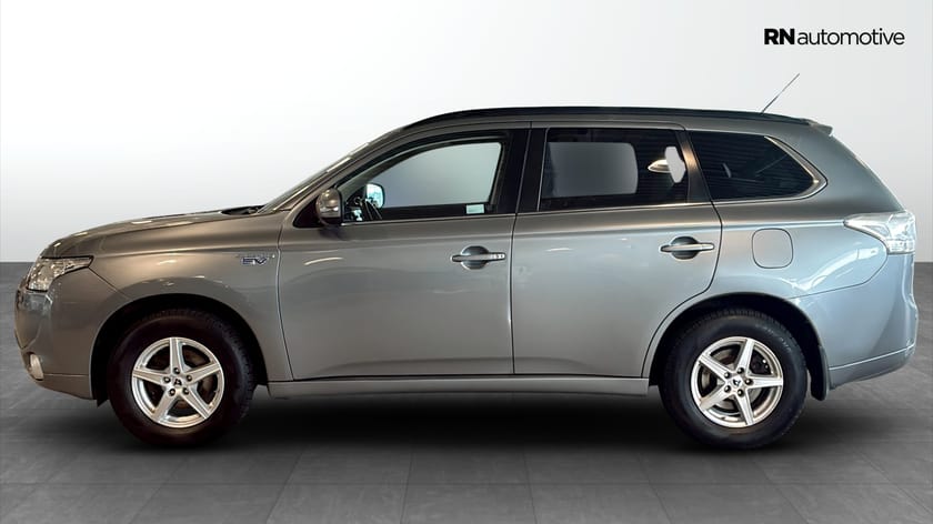 Bild 2 av Mitsubishi Outlander PHEV 2.0 Plug-in Hybrid  4WD