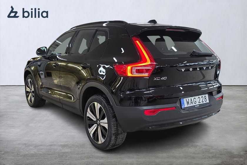 Bild 2 av Volvo XC40 Recharge Single Motor Core / Kamera / Keyless / Värmepump/ Navi