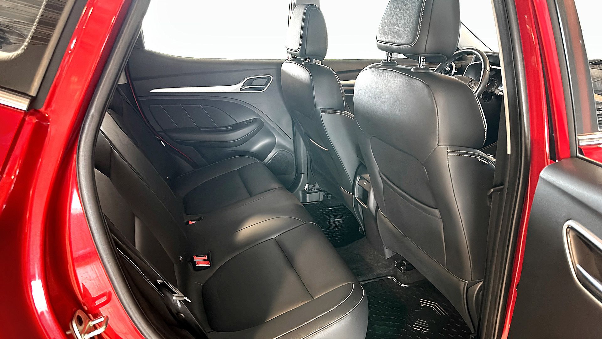 MG ZS SUV ZS EV 2021, photo 5/10
