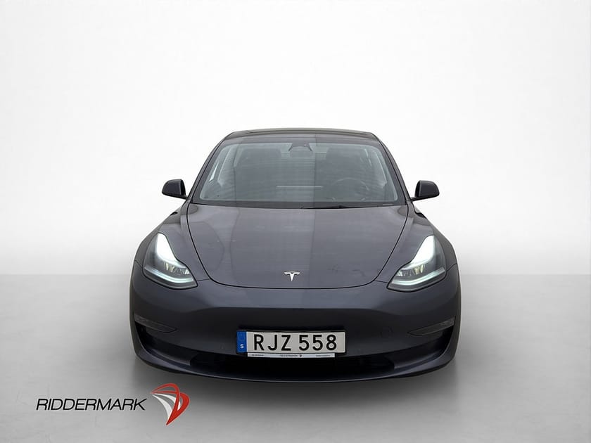 Bild 2 av Tesla Model 3 Performance Autopilot Panorama Svensksåld