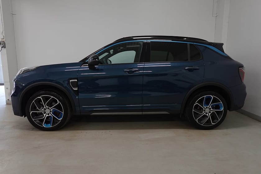 Bild 3 av Lynk & Co 01 PHEV DCT Dragkrok Panorama Adap-F Ambient 360° Infinity