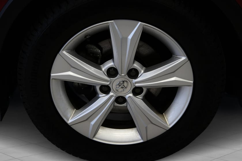 Bilde 3 av Toyota C-HR Hybrid
