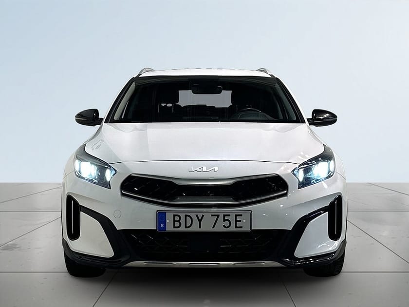 Bild 2 av Kia XCeed Plug-in Hybrid Advance Plus Drag Kamera Mvärm GPS SoV
