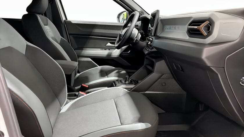 Bild 3 av Dacia Duster Hybrid 155 EXTREME 4x2 // Demobil //