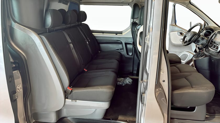 Bild 5 av Renault Trafic Skåpbil Dubbelhytt, 6-sits, motorvärmare