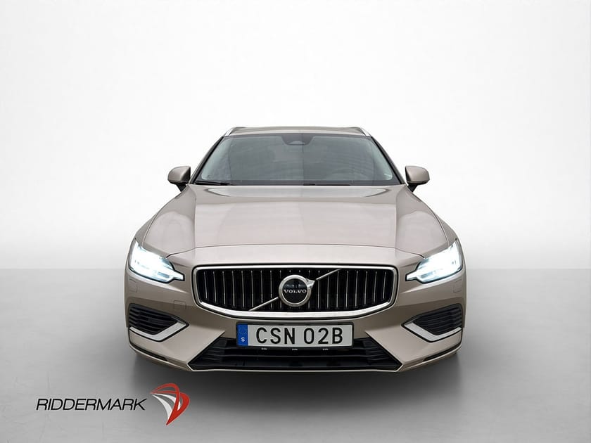 Bild 2 av Volvo V60 T6 350hk AWD Plus Bright Skinn Värm Kamera Navi