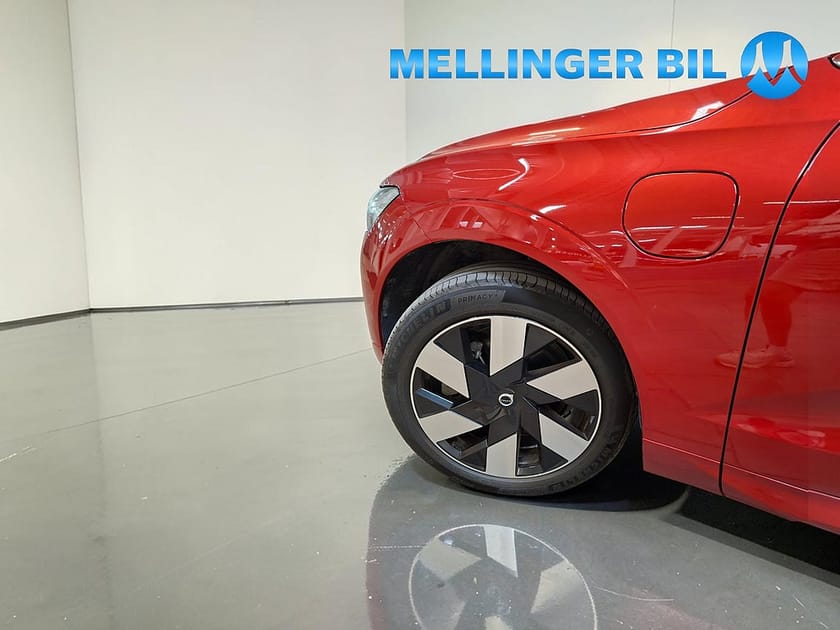 Bild 5 av Volvo XC60 Recharge T6 AWD 350 Plus Dark Edition