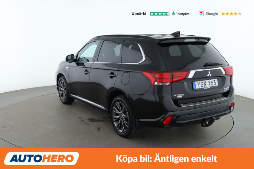 Bild 3 av Mitsubishi Outlander PHEV AWD / Taklucka, 360, Dragkrok!