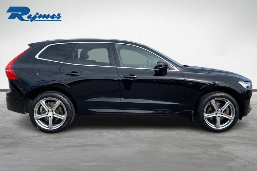 Bild 4 av Volvo XC60 D4 AWD Momentum Advanced Edition