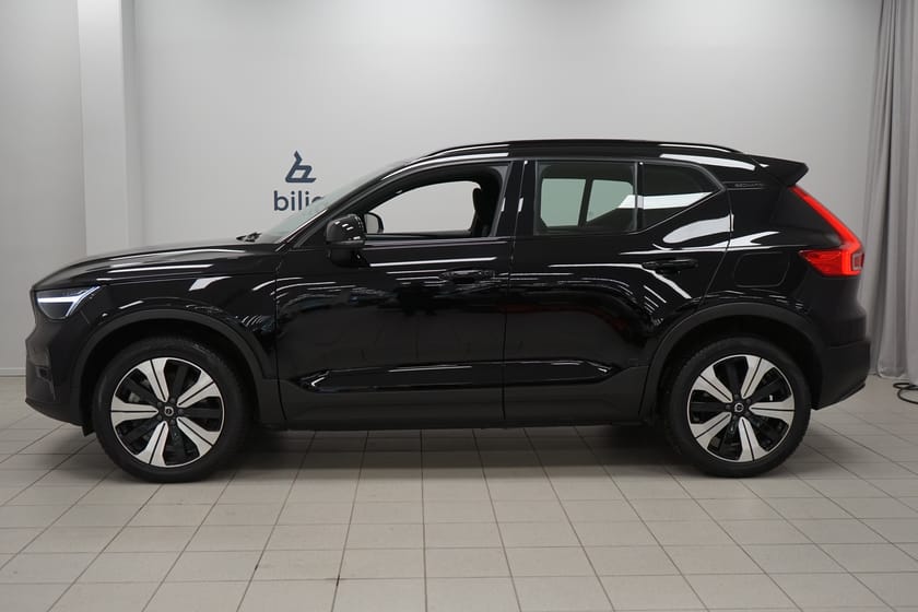 Bild 2 av Volvo XC40 Recharge Single Motor Plus | Drag |
