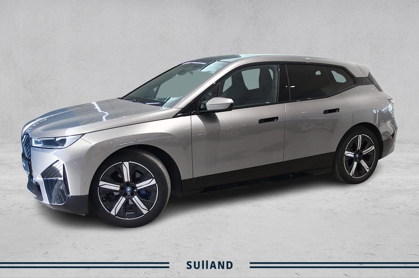 Bilde 3 av BMW iX xDrive40 | FULLY CHARGED | SERVICEAVTALE | HARMAN | LASER |