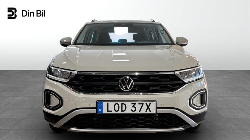 Bild 4 av Volkswagen T-Roc TSI 150 DSG sensorer/car-play/farthållare