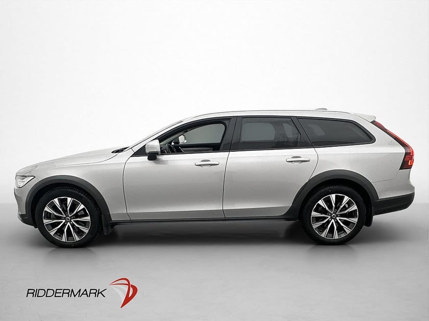 Bild 4 av Volvo V90 Cross Country B4 AWD Core Värm Kamera VOC CarPlay