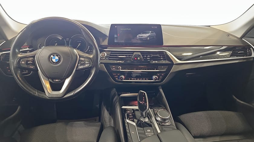 Bild 4 av BMW 520i Touring | | | Dragkrok