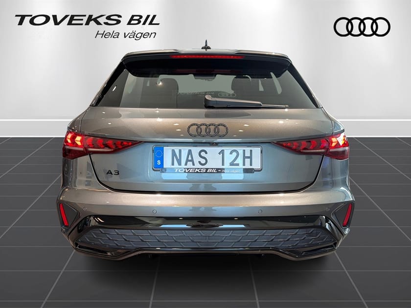 Bild 4 av Audi A3 Sportback 45 TFSI e 272HK S TRONIC S LINE DRAG